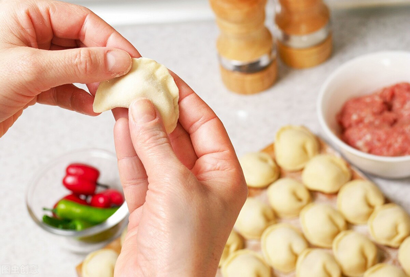 月圓中秋除了吃月餅，胃口福餃子也是不可缺少的一味